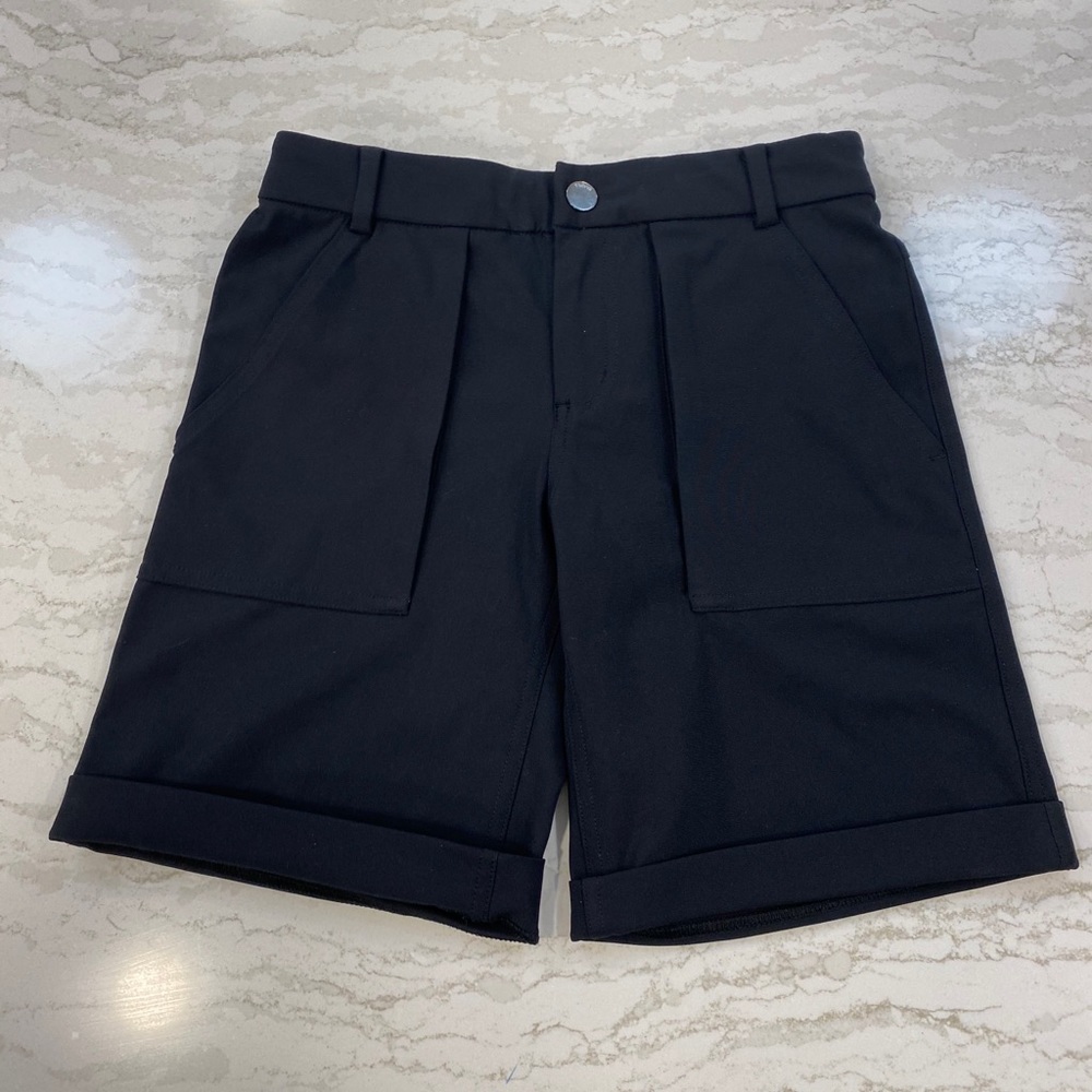 EUC Ivivva Match Driver golf shorts - sz 10-black